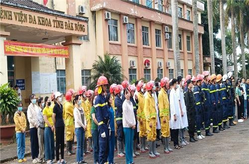 Ủy ban nhân dân tỉnh Đắk Nông thực tập chữa cháy và cứu nạn, cứu hộ năm 2023