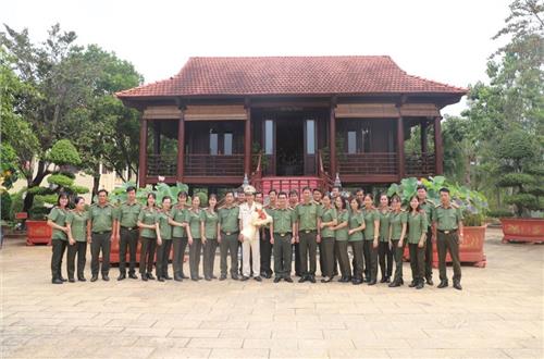 Sự cần thiết xây dựng và ban hành Luật Công nghiệp quốc phòng, an ninh và động viên công nghiệp