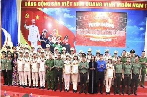 Tuyên dương 20 Thanh niên, Phụ nữ Công an Đắk Nông tiêu biểu