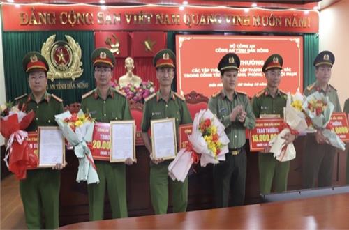 Nhiều tập thể, cá nhân thuộc Công an tỉnh Đắk Nông liên tiếp được Bộ Công an, UBND tỉnh khen thưởng  