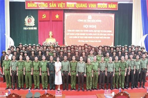 Công an Đắk Nông tổng kết công tác tuyển quân và gặp mặt chiến sĩ thực hiện nghĩa vụ tham gia CAND năm 2023