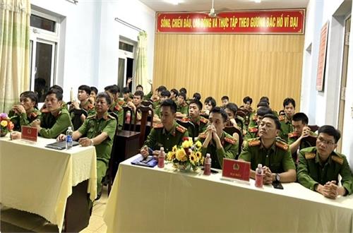 Trại tạm giam Công an tỉnh Đắk Nông tổ chức sinh hoạt chuyên đề về cuộc đời và sự nghiệp của cố Tổng Bí thư Nguyễn Phú Trọng