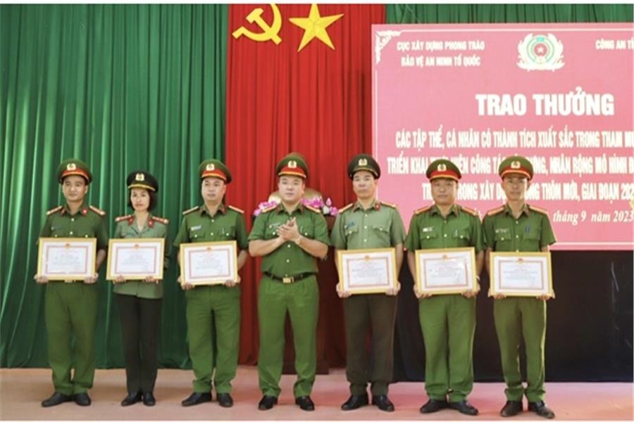 Bộ Công an tổ chức hội nghị điểm sơ kết mô hình “Tổ tuần tra phòng, chống tội phạm và bảo vệ nông sản” ở Đắk Nông