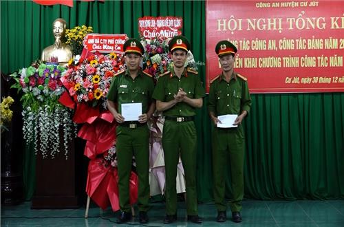 Công an huyện Cư Jút liên tiếp phát hiện, bắt giữ các vụ tàng trữ, mua bán pháo nổ dịp Tết Nguyên đán Quý Mão 2023