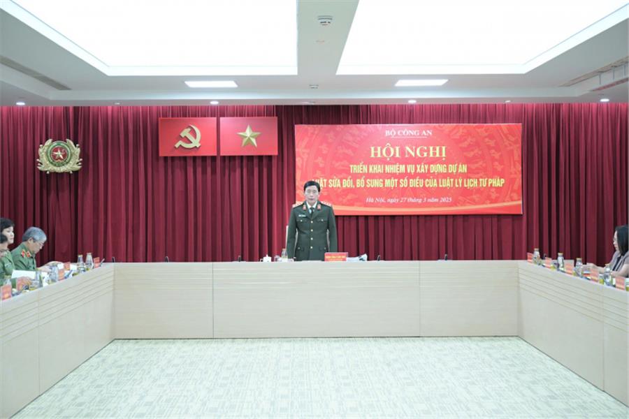 Xây dựng dự án Luật Sửa đổi, bổ sung một số điều của Luật Lý lịch tư pháp