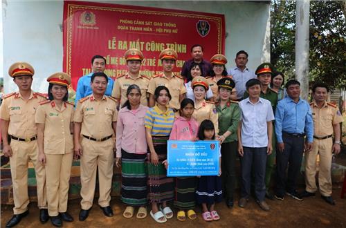 Lực lượng Cảnh sát giao thông Công an tỉnh Đắk Nông những chặng đường vẻ vang