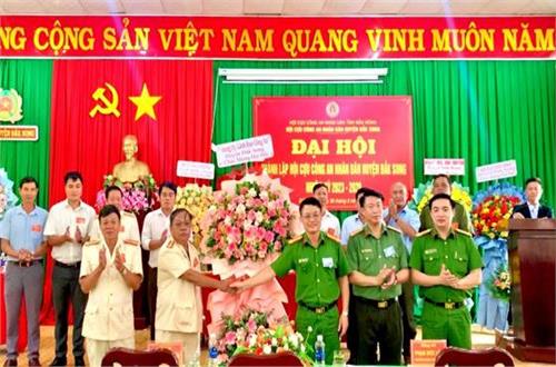 Thành lập Hội Cựu Công an nhân dân huyện Đắk Song 