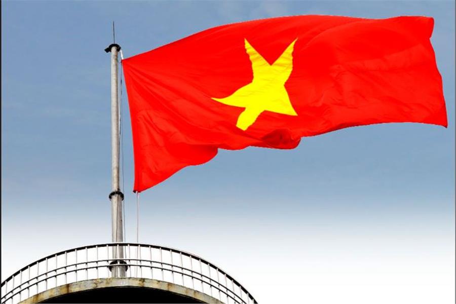 Thiêng liêng lá cờ Tổ quốc
